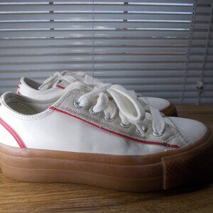 Converse Chuck Taylor All Star Lift Platform Gum Mids A09795C Women's Size 6